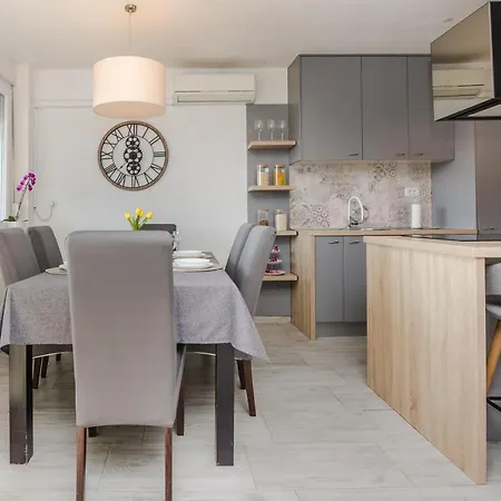 Appartement Tanja *